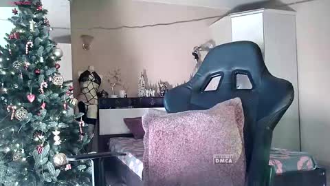 6_dream_9 online show from 04/17/26, 11:19