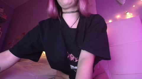 Snapshot of 6a6yface chatting on 01/26/25, 02:30 lil J online show from 01/26/25, 02:30