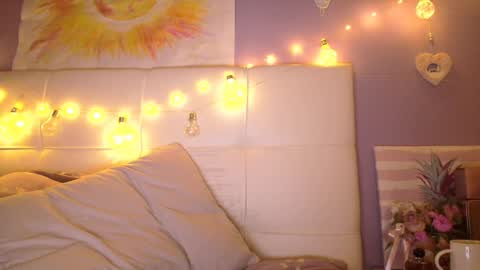 Snapshot of 6a6yface chatting on 02/20/25, 11:20 lil J online show from 02/20/25, 11:20