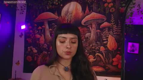 B R I E L A  online show from 04/16/26, 06:36