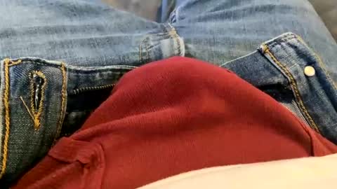 6inchboytoy online show from 03/03/25, 11:55