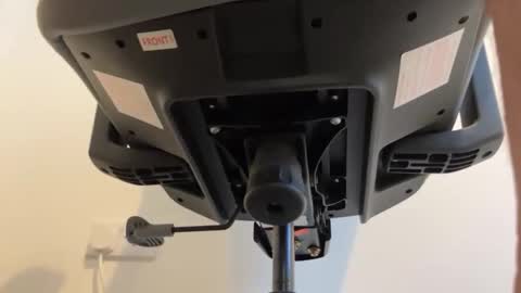 Snapshot of 7104 chatting on 04/16/26, 12:17 7104 online show from 04/16/26, 12:17