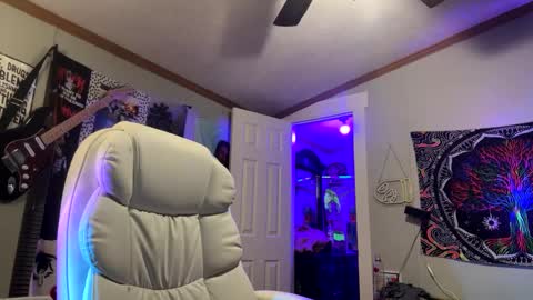 Snapshot of 710lemonade420 chatting on 02/07/25, 03:23 lemonade online show from 02/07/25, 03:23