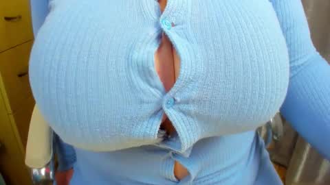 Snapshot of 777_brendi_777 chatting on 02/11/26, 08:41 Brendi online show from 02/11/26, 08:41