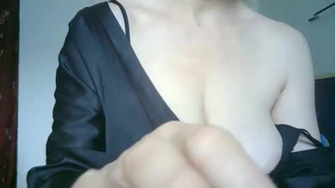 Snapshot of 77lilu chatting on 05/09/26, 10:31 Lilu online show from 05/09/26, 10:31