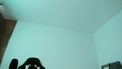    online show from 03/29/26, 07:03