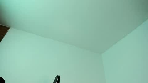    online show from 04/03/26, 07:01