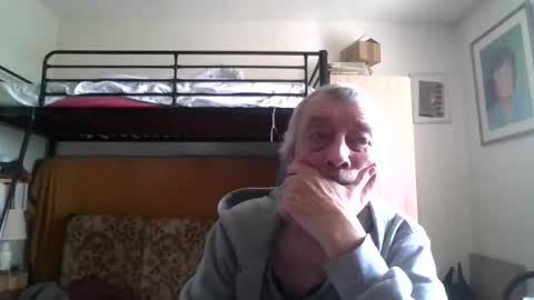 78kiss online show from 04/18/26, 12:09