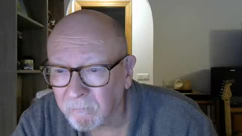  Papi  online show from 12/19/24, 05:50