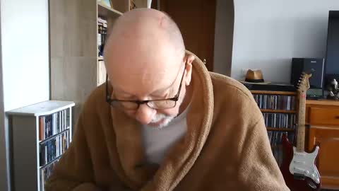  Papi  online show from 02/09/25, 12:19