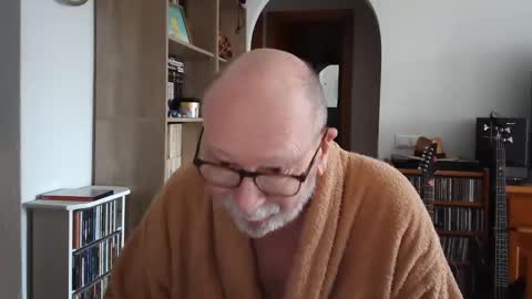  Papi  online show from 03/08/25, 04:39