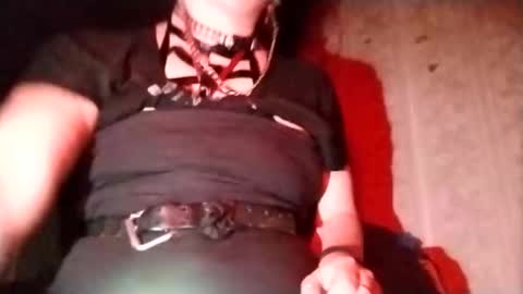 Snapshot of 7xofbadponylove chatting on 11/20/25, 04:12 7xofbadponylove online show from 11/20/25, 04:12