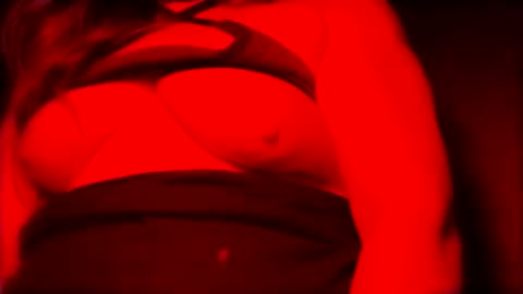 Snapshot of 7xofbadponylove chatting on 11/22/25, 02:32 7xofbadponylove online show from 11/22/25, 02:32