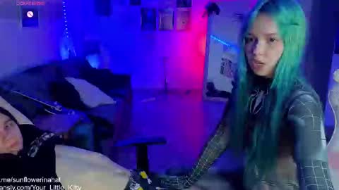 Cornelia and Dante online show from 03/10/25, 03:41