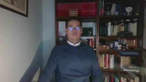 8age online show from 12/18/24, 10:24