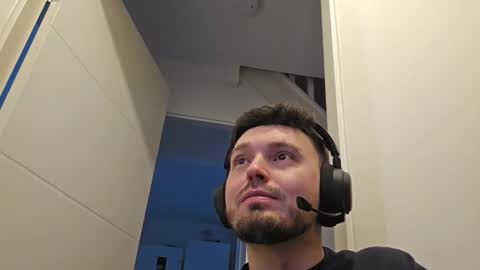 8inchdude93 online show from 02/05/26, 03:05