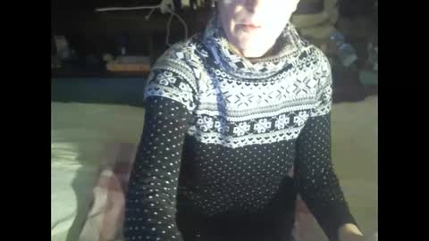 Snapshot of 8mistress8 chatting on 02/16/25, 06:32 8MISTRESS8 online show from 02/16/25, 06:32