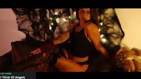 Snapshot of 9calliope chatting on 10/09/25, 04:49 9calliope online show from 10/09/25, 04:49