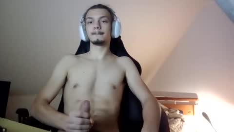 Alex online show from 12/19/24, 07:40