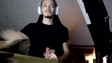 Alex online show from 01/01/25, 07:43