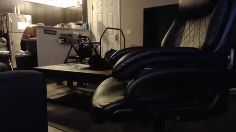 9inchcurved online show from 10/04/25, 07:50