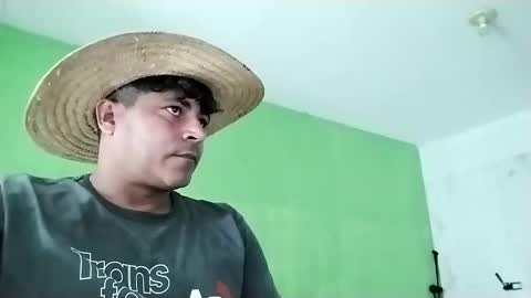 9vinhocamshow online show from 02/04/25, 12:11