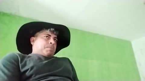 9vinhocamshow online show from 09/08/25, 05:34