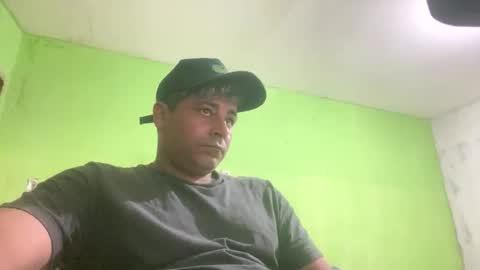 9vinhocamshow online show from 09/29/25, 12:27