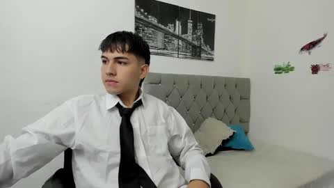 DERECK online show from 03/31/26, 09:43