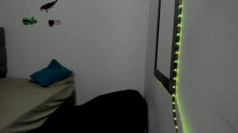 DERECK online show from 04/13/26, 09:15