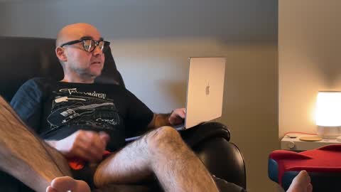 Snapshot of ____zeus____ chatting on 01/03/25, 03:55 God Zeus online show from 01/03/25, 03:55