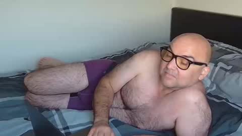 Snapshot of ____zeus____ chatting on 09/14/25, 06:01 God Zeus online show from 09/14/25, 06:01