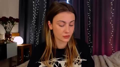 Willow online show from 02/25/26, 06:45