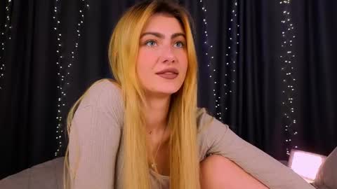 Willow online show from 05/19/26, 01:56