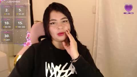 Snapshot of _aafrodita__ chatting on 11/19/25, 05:18 Alexa online show from 11/19/25, 05:18