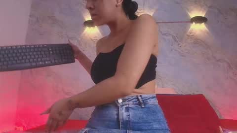  abby rouss online show from 10/25/25, 03:14