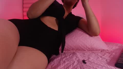  abby rouss online show from 11/23/25, 03:06