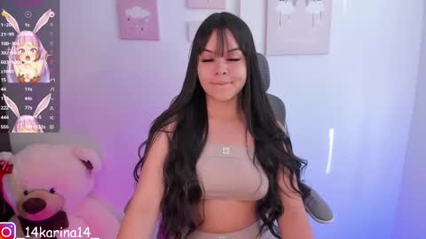 Sophia  online show from 03/08/25, 09:08