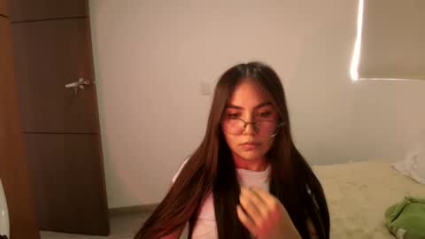 abby 3 online show from 03/25/26, 06:58