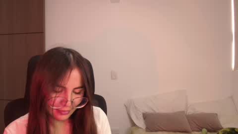 abby 3 online show from 07/03/26, 04:57