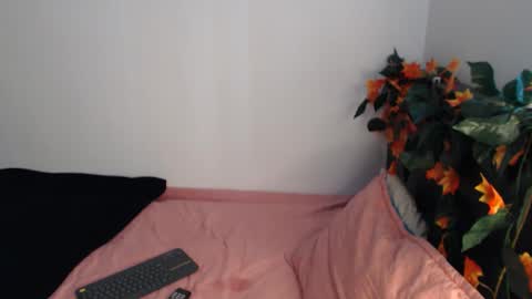 _abrill_20 online show from 11/24/25, 07:35