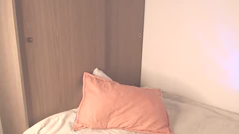 _abrill_20 online show from 03/22/26, 02:42