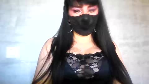 Adela online show from 06/11/26, 04:05