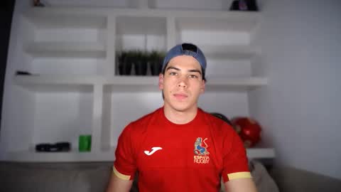 _aesthetic online show from 11/13/25, 03:22