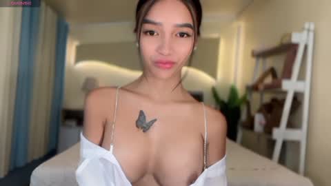 agatha online show from 11/07/25, 02:33