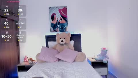 _alana_grey_ online show from 05/06/26, 01:05