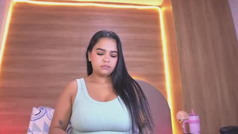 Snapshot of _alexaa_20 chatting on 04/23/26, 11:53 Alexa online show from 04/23/26, 11:53