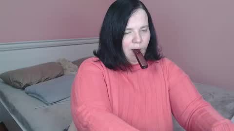 Snapshot of _alexandra_ray_ chatting on 11/14/25, 08:13 _alexandra_ray_ online show from 11/14/25, 08:13