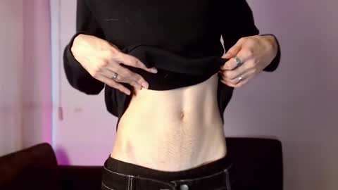 Snapshot of _alexblunt_ chatting on 12/22/24, 10:25 _alexblunt_ online show from 12/22/24, 10:25