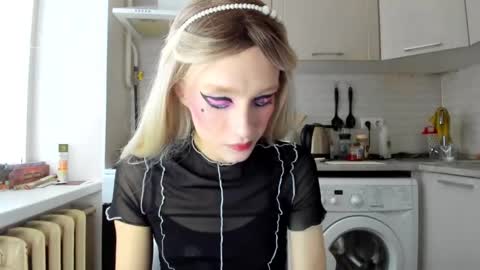 Gaylord online show from 01/15/25, 08:41